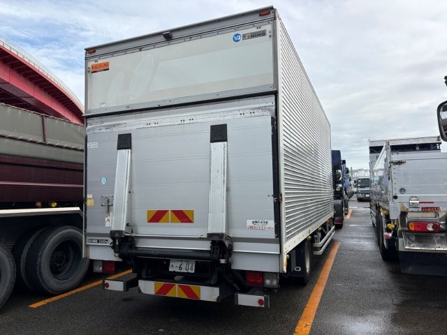 日野 ﾚﾝｼﾞｬｰ ﾊﾈｱｹﾞPG付きｱﾙﾐﾊﾞﾝ /ｻｲﾄﾞﾄﾞｱ付き ｴｱｻｽ ﾜｲﾄﾞ 6MT 車検付き(R9.1.8)2