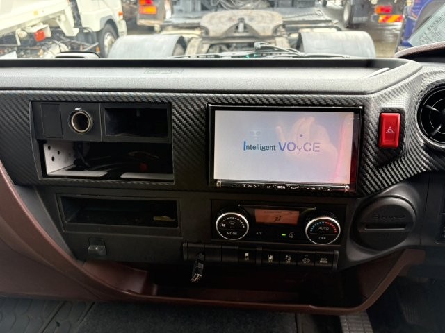 日野 ﾚﾝｼﾞｬｰ ﾊﾈｱｹﾞPG付きｱﾙﾐﾊﾞﾝ /ｻｲﾄﾞﾄﾞｱ付き ｴｱｻｽ ﾜｲﾄﾞ 6MT 車検付き(R9.1.8)6