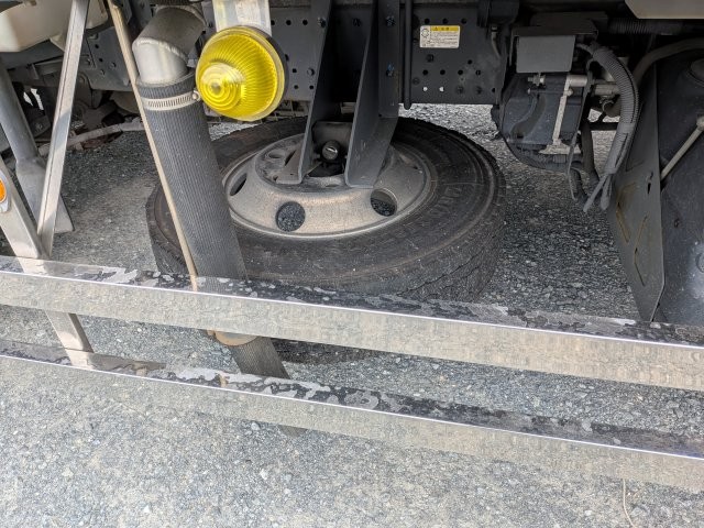 いすゞ ﾌｫﾜｰﾄﾞ 格納PG付き冷凍ﾊﾞﾝ ﾜｲﾄﾞ 6MT ｽﾃﾝ多数 車検付き(令和9年5月5日)14