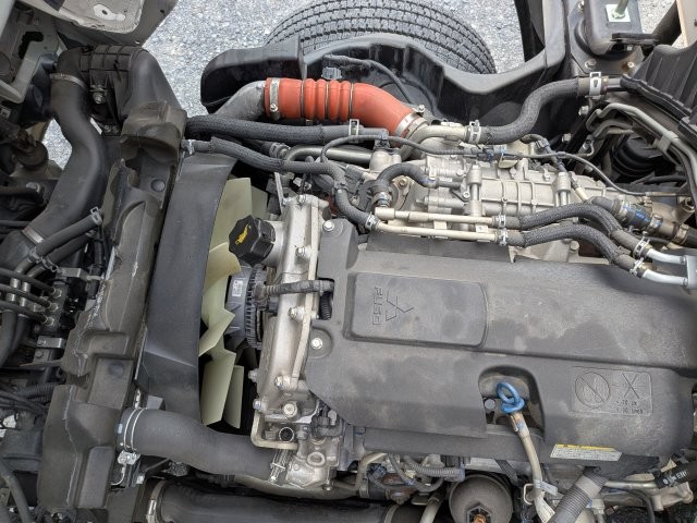 三菱ふそう ｷｬﾝﾀｰ 垂直PG付きｱﾙﾐﾊﾞﾝ 5MT 61千㎞19